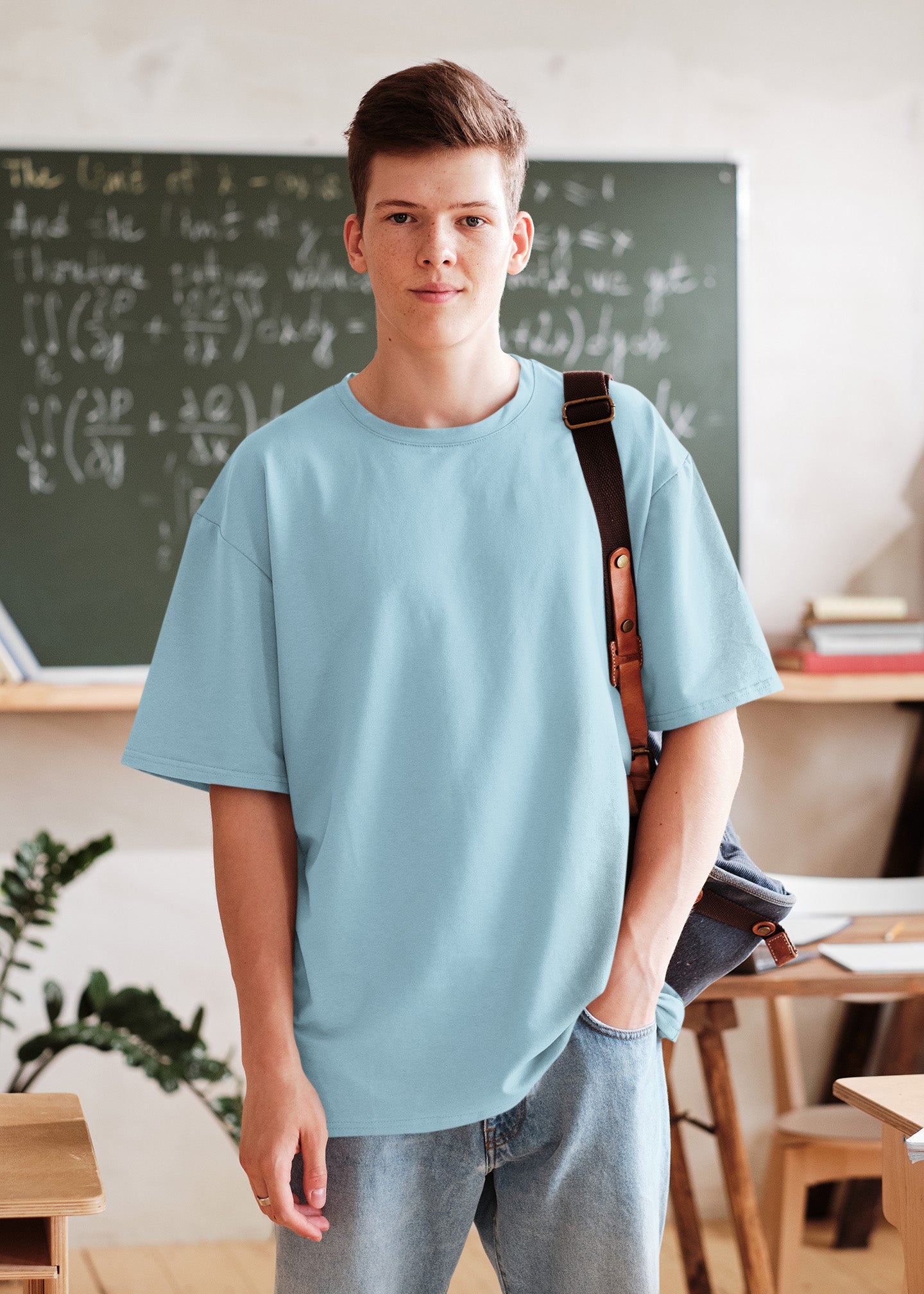 Men’s Oversized T-Shirt – Baby Blue image 4