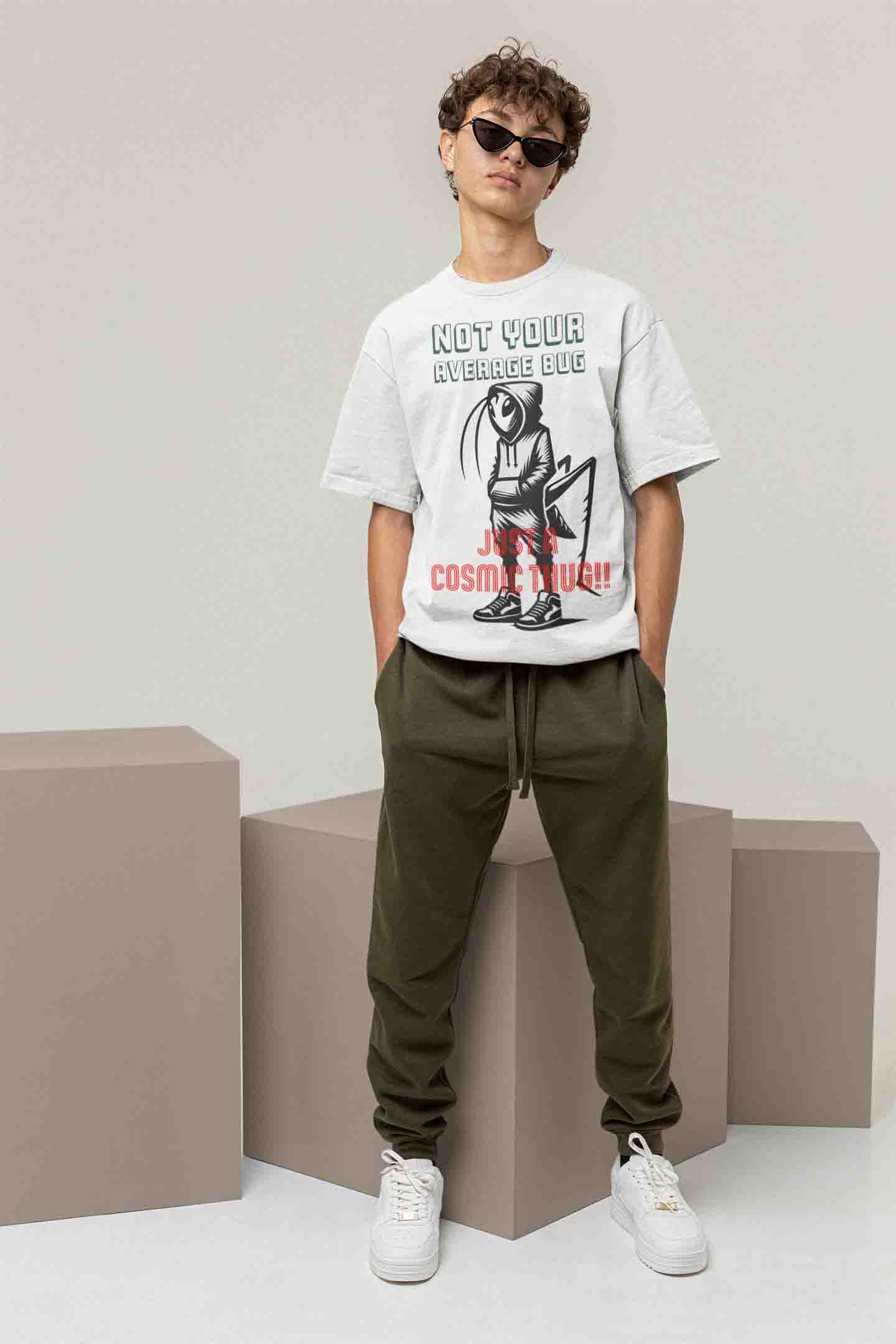 Not Your Average Bug-Men Oversized Tee image 5