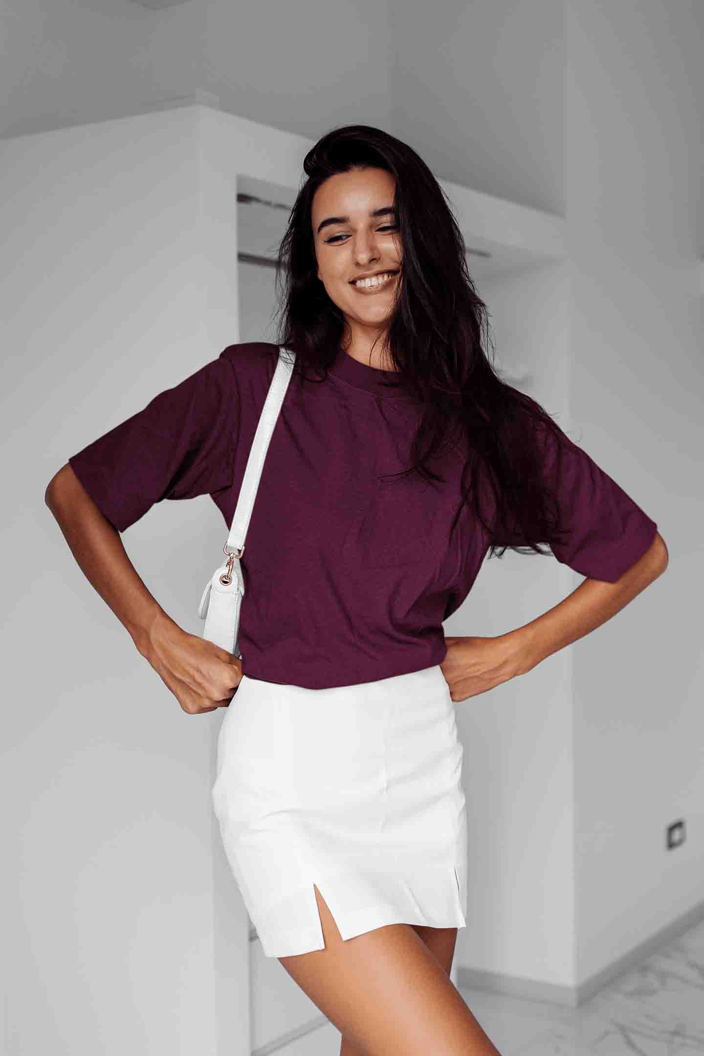 Women’s Oversized T-Shirt – Burgundy