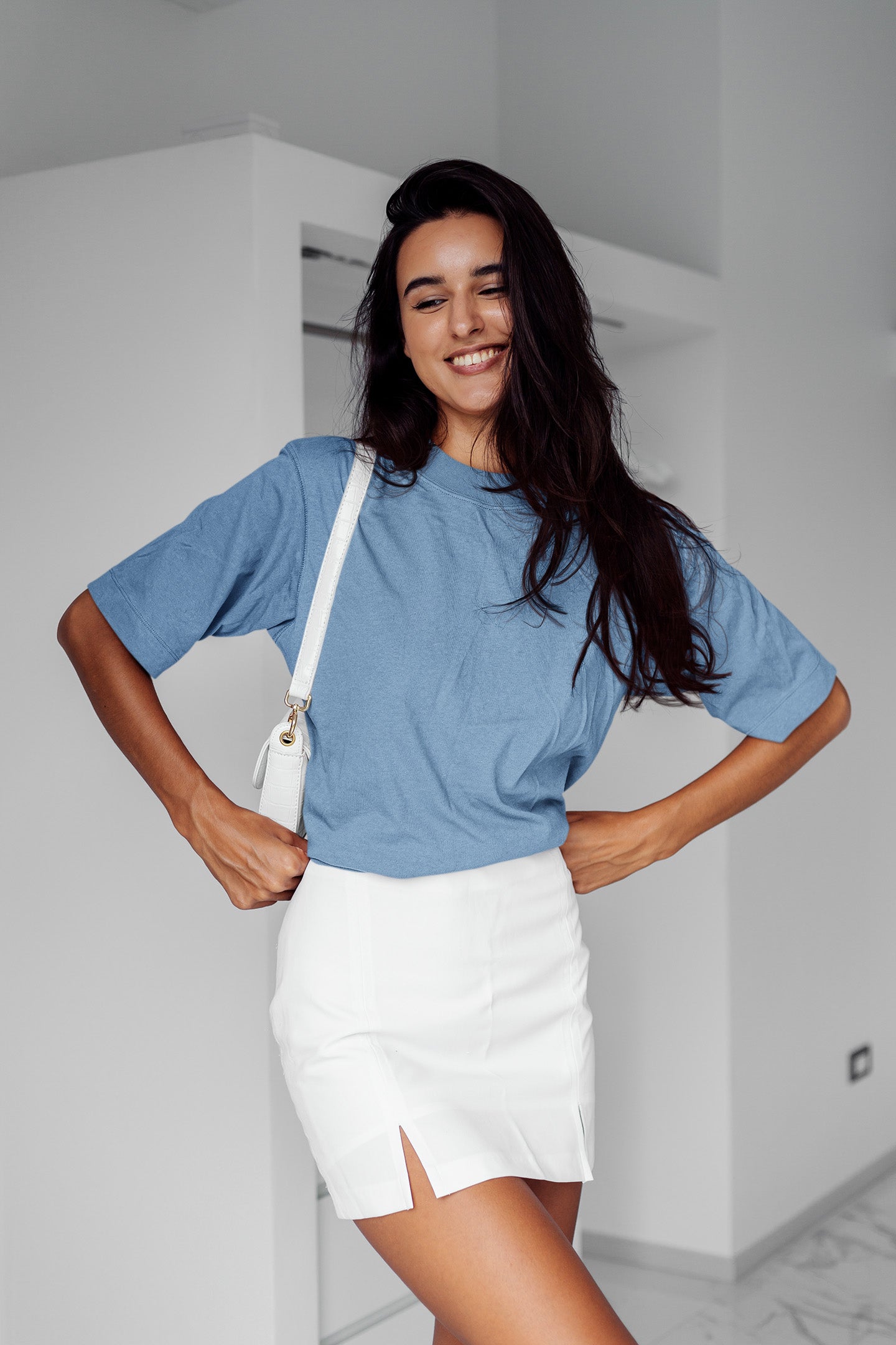 Women’s Oversized T-Shirt – Baby Blue